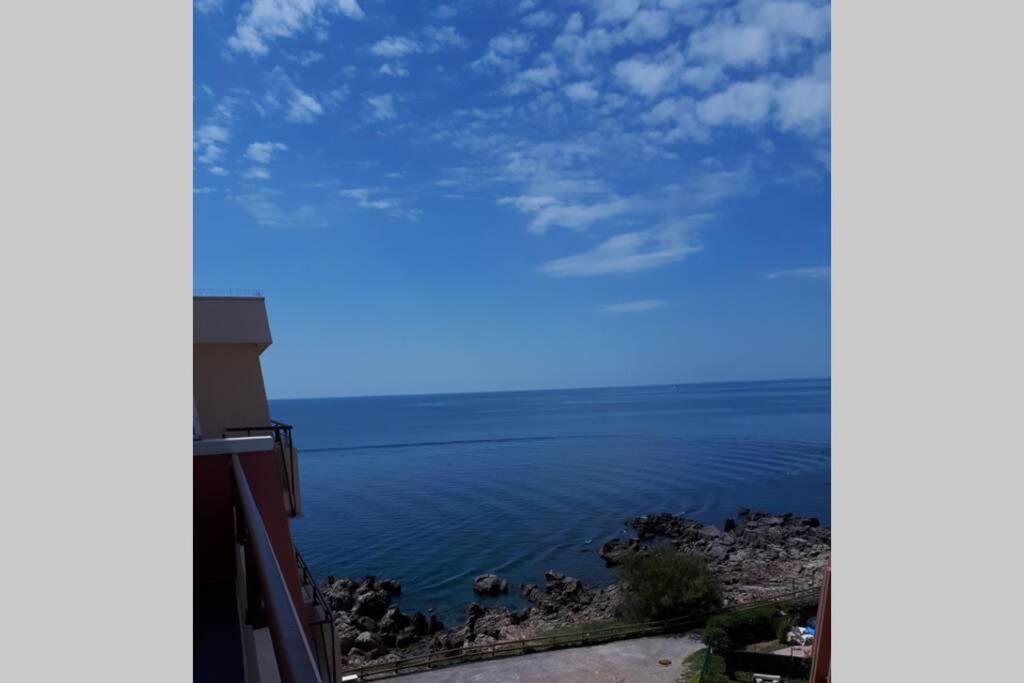T2 climatisé vue sur mer, WIFI, piscine et parking Sète Exterior foto